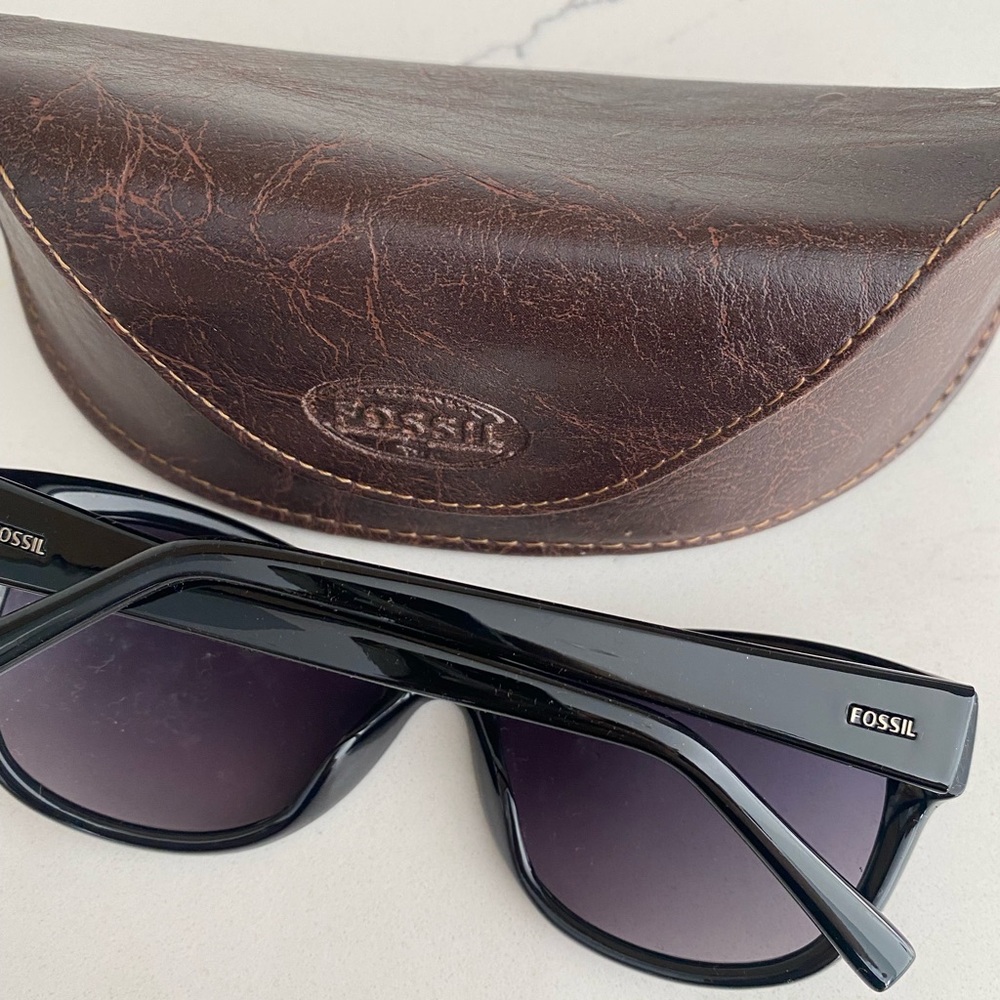Sunglasses - Picture 3 of 3